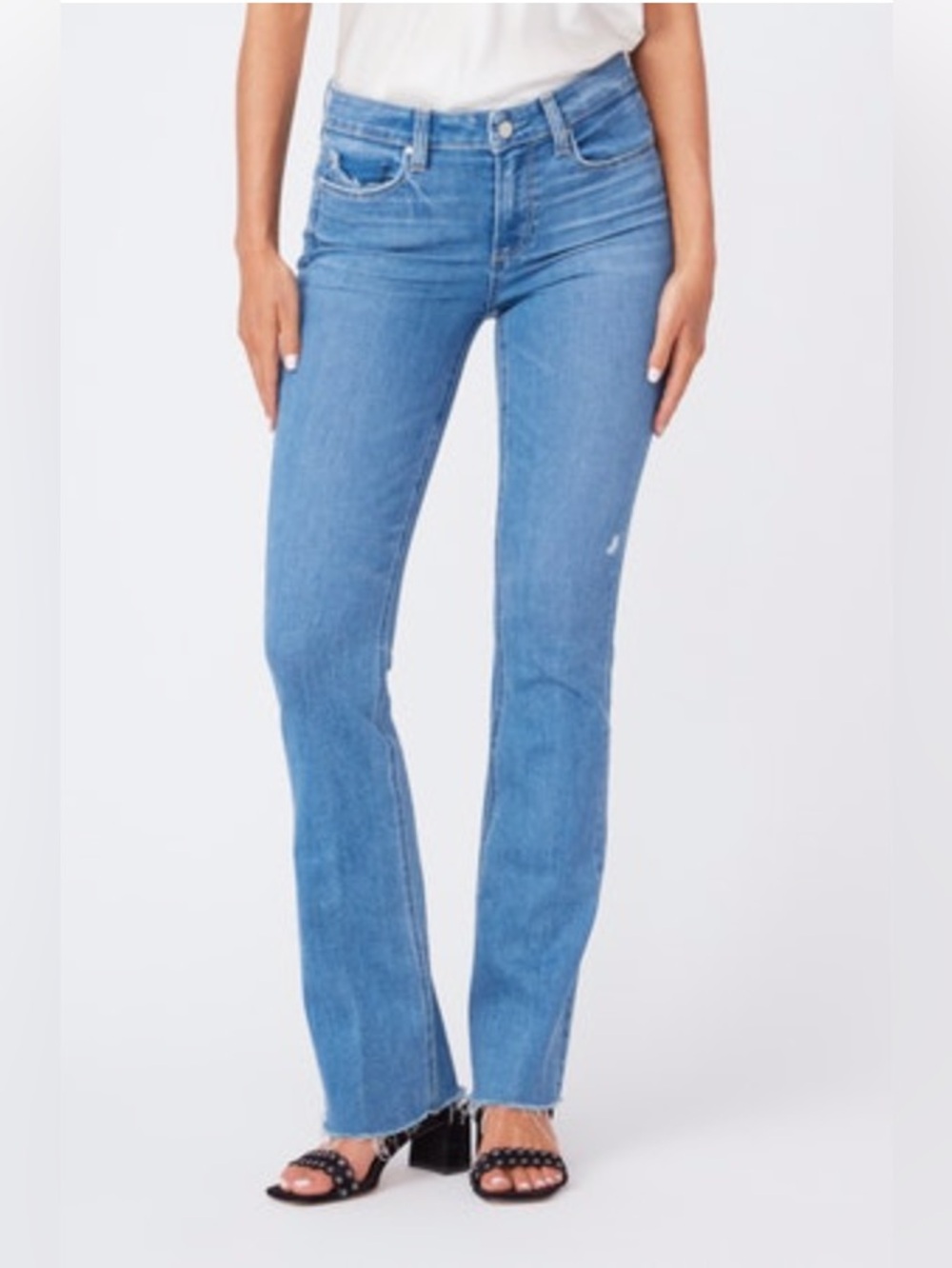 PAIGE PREMIUM MANHATTAN RAW HEM BOOTCUT JEANS ❤️IN STORES❤️